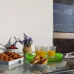 Beca's House *